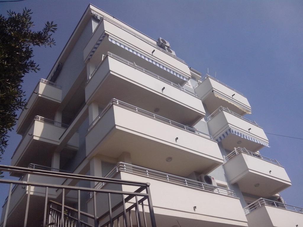 Location Apartments Herceg Novi Exterior photo